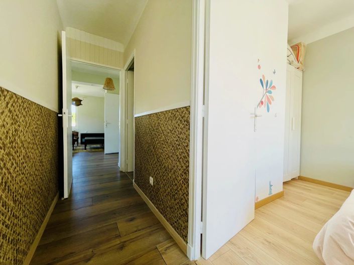 Image No.14-3 Bed House for sale