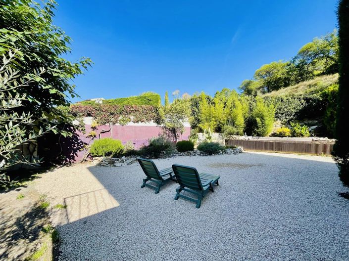 Image No.17-3 Bed House for sale