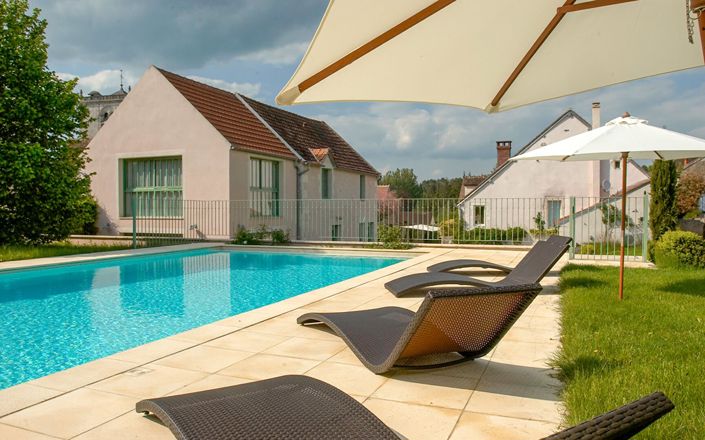 Image No.2-Propriété de 8 chambres à vendre à Yonne
