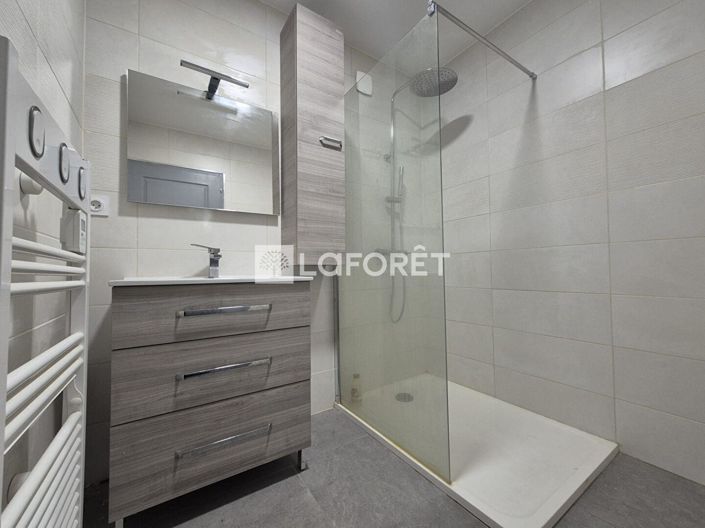 Image No.4-5 Bed House for sale