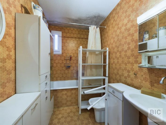 Image No.5-3 Bed Apartment for sale