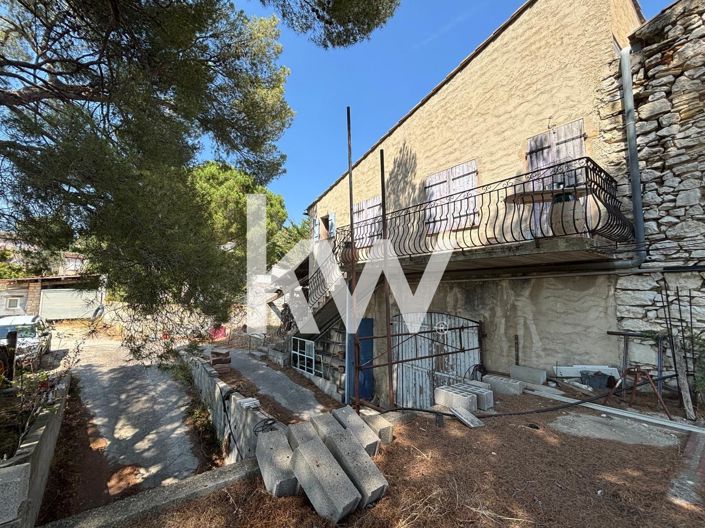 Image No.4-2 Bed House for sale