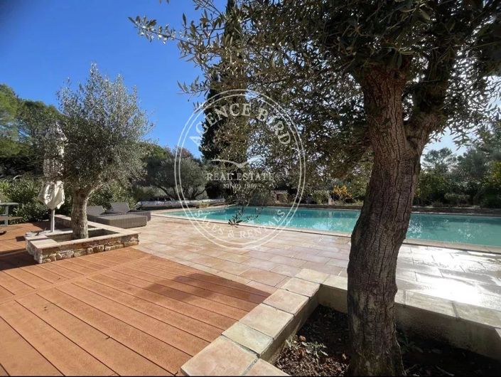 Image No.5-4 Bed House for sale