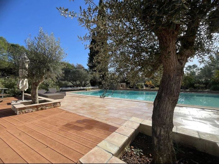 Image No.5-4 Bed House for sale