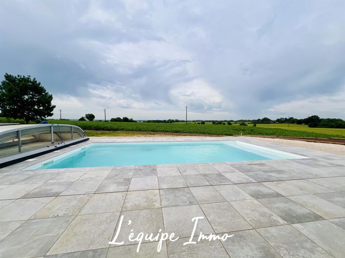 Image No.17-3 Bed House for sale