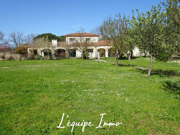 Image No.20-6 Bed House for sale