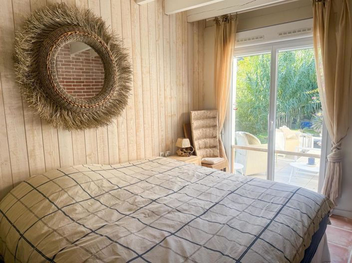 Image No.15-4 Bed House for sale