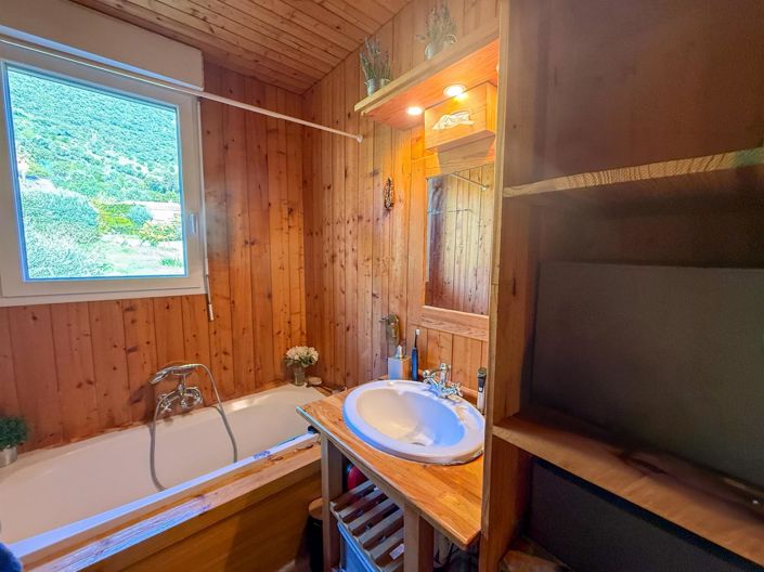 Image No.16-4 Bed House for sale