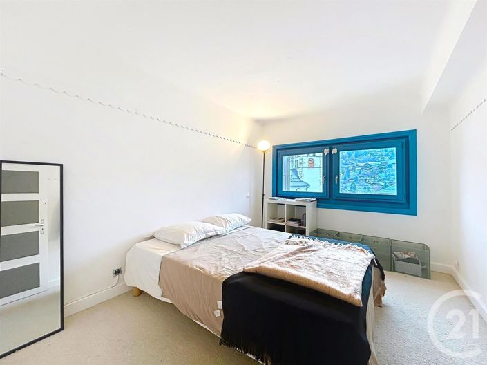 Image No.7-3 Bed Apartment for sale