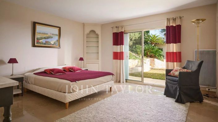 Image No.15-Maison de 4 chambres à vendre à Cannes