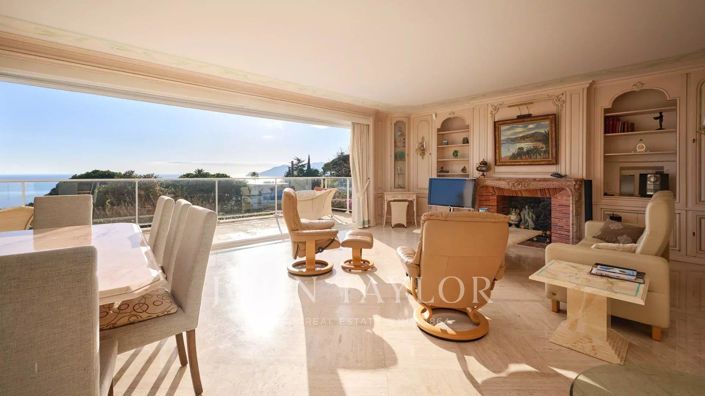 Image No.6-Maison de 4 chambres à vendre à Cannes