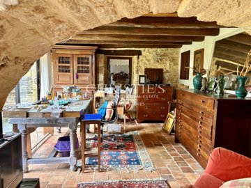 akuglb3cj1ikqwsy12