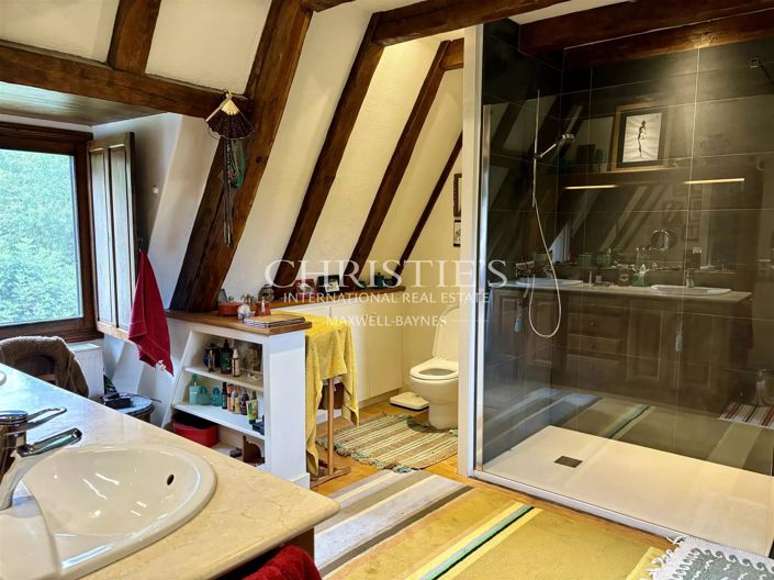 Image No.13-3 Bed House for sale