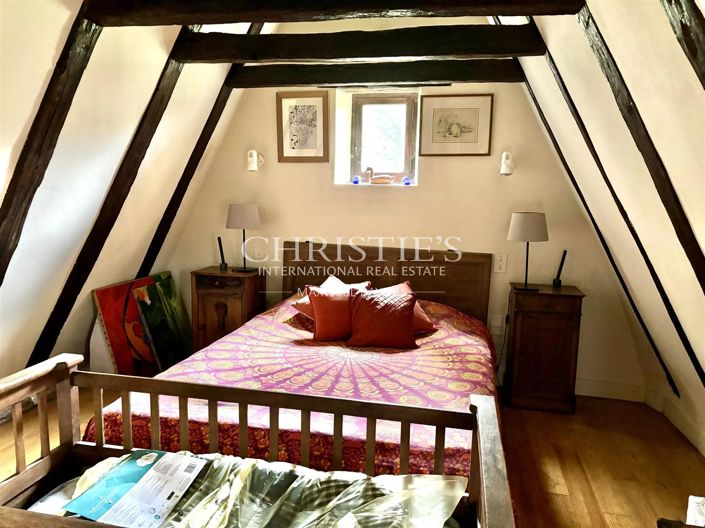 Image No.15-3 Bed House for sale