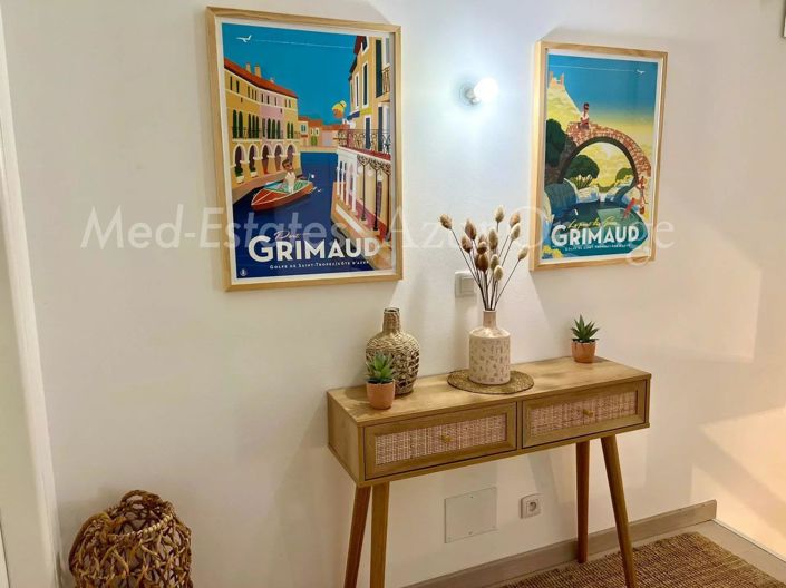 Image No.11-3 Bed House for sale