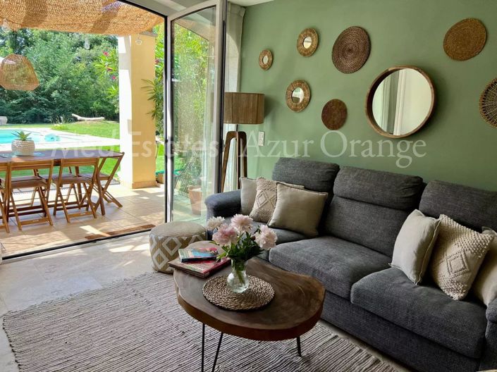 Image No.6-3 Bed House for sale