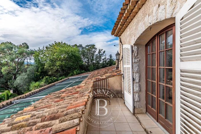 Image No.14-5 Bed House for sale