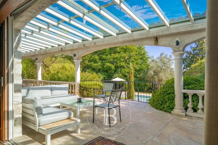 Image No.31-5 Bed House for sale