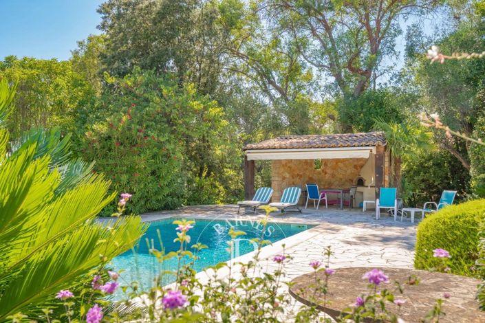 Image No.41-5 Bed House for sale