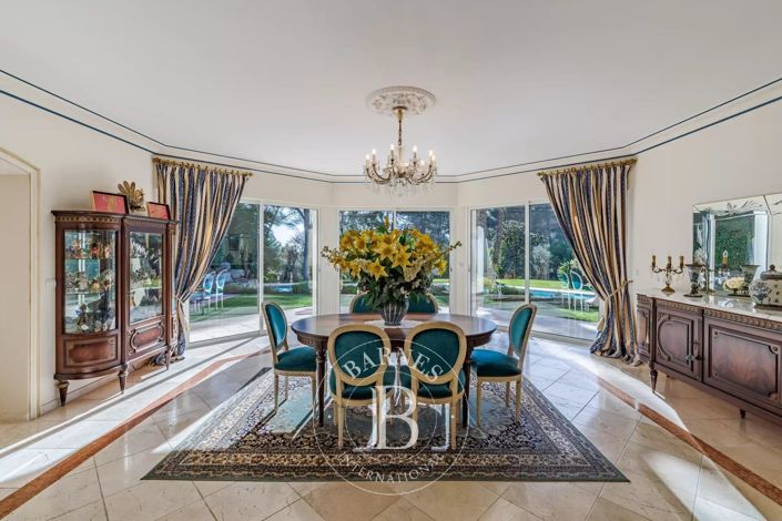 Image No.4-4 Bed House for sale