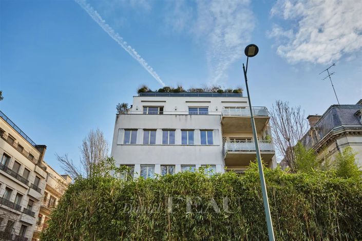 Image No.26-3 Bed Apartment for sale