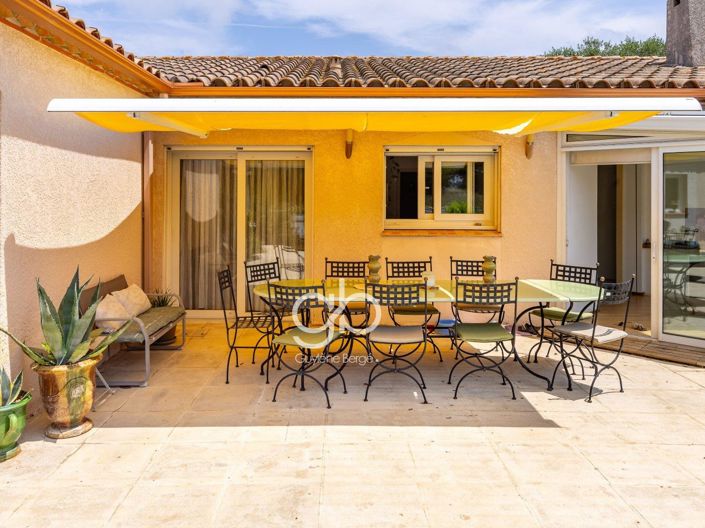 Image No.4-4 Bed House for sale