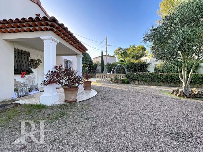 Image No.23-3 Bed House for sale