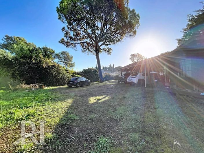 Image No.26-3 Bed House for sale