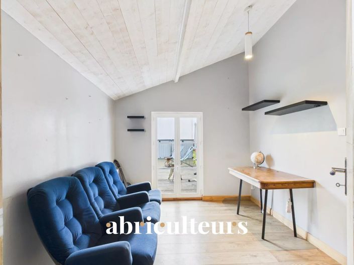 Image No.7-3 Bed House for sale