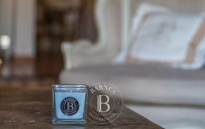 Image No.13-6 Bed House for sale