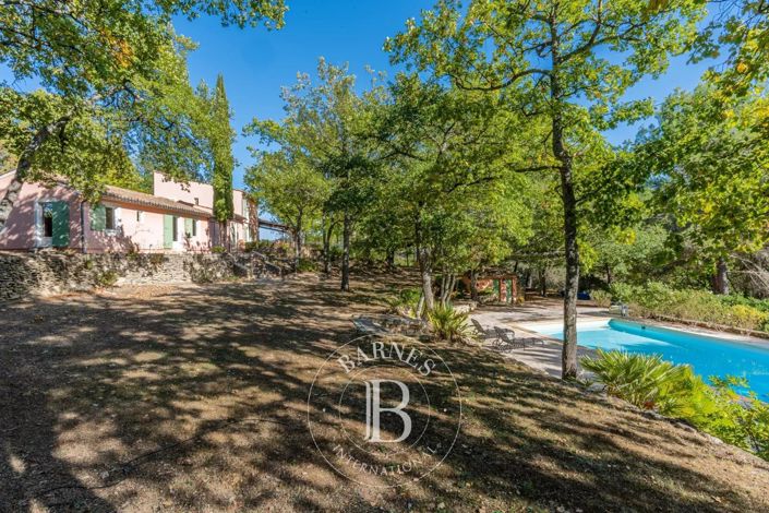 Image No.4-6 Bed House for sale