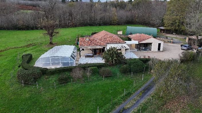 Image No.10-3 Bed House for sale