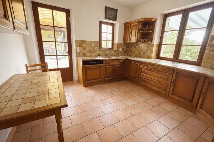 Image No.4-3 Bed House for sale