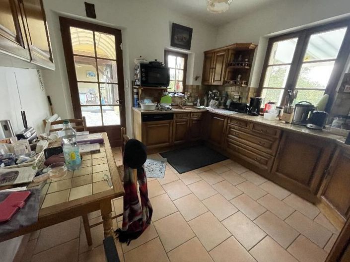 Image No.6-3 Bed House for sale