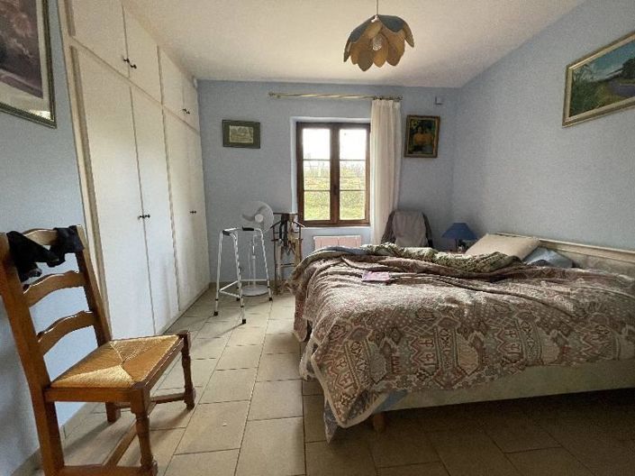 Image No.7-3 Bed House for sale