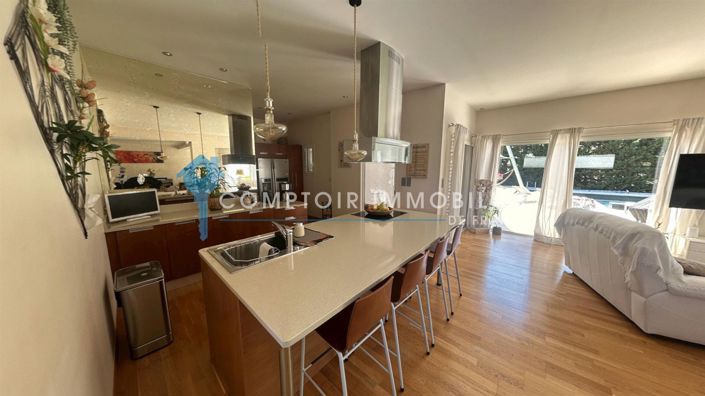 Image No.10-Maison de 4 chambres à vendre à Pernes-les-Fontaines