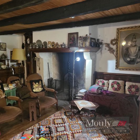 Image No.8-4 Bed House for sale