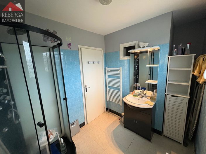 Image No.11-1 Bed House for sale