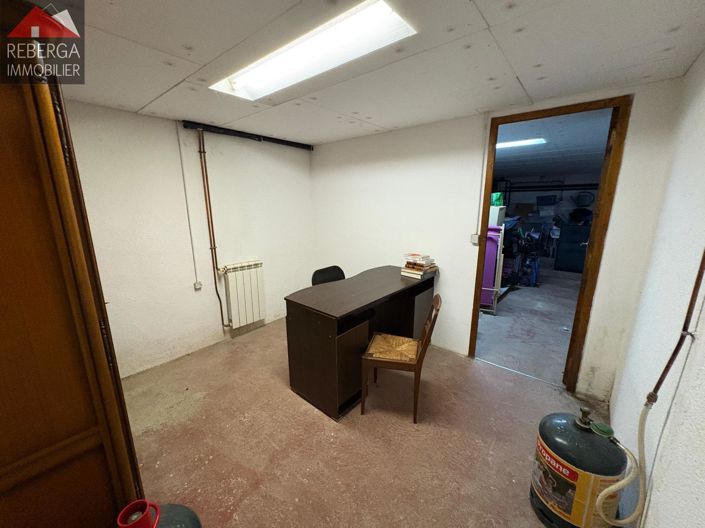 Image No.21-1 Bed House for sale