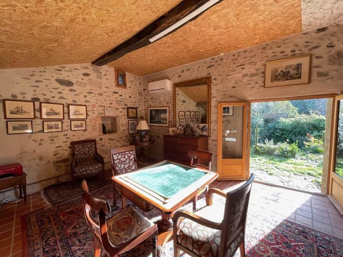 Image No.12-3 Bed House for sale