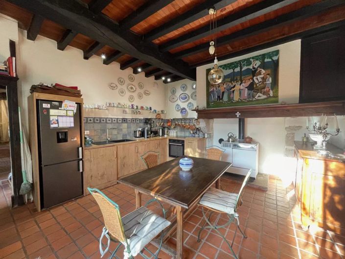 Image No.9-3 Bed House for sale