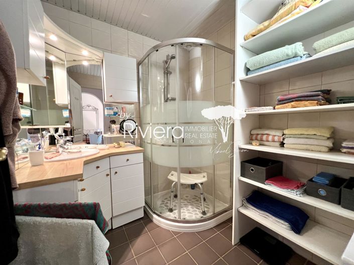 Image No.14-2 Bed House for sale