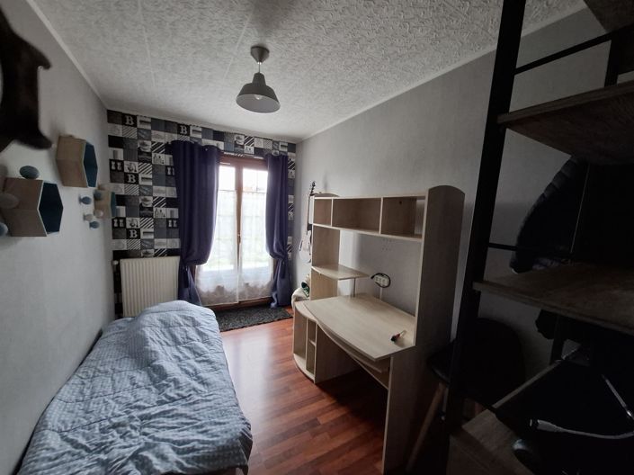 Image No.13-3 Bed House for sale