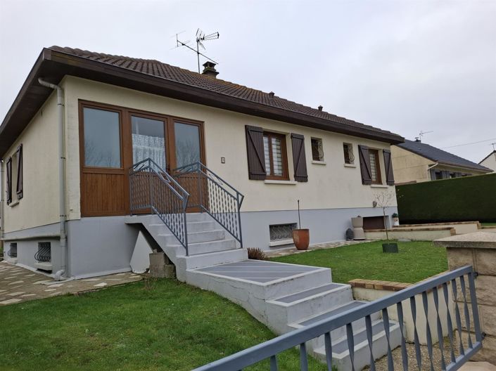 Image No.18-3 Bed House for sale