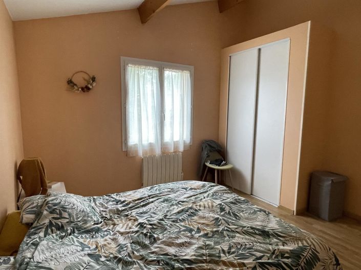 Image No.7-2 Bed House for sale