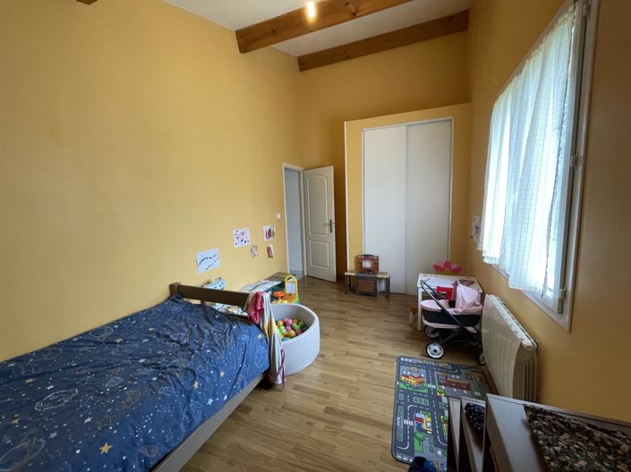 Image No.8-2 Bed House for sale