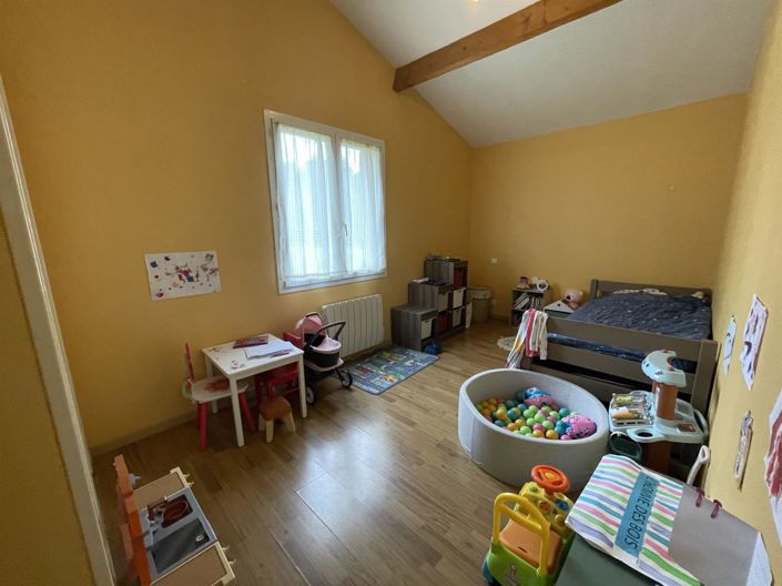 Image No.9-2 Bed House for sale