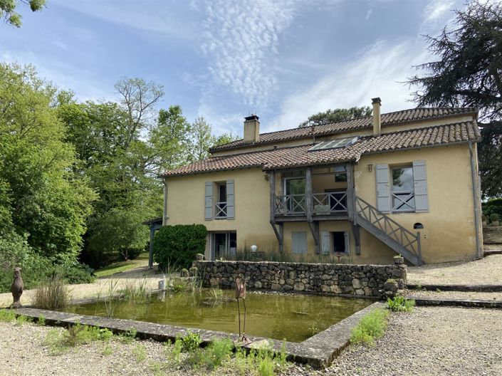 Image No.11-5 Bed House for sale