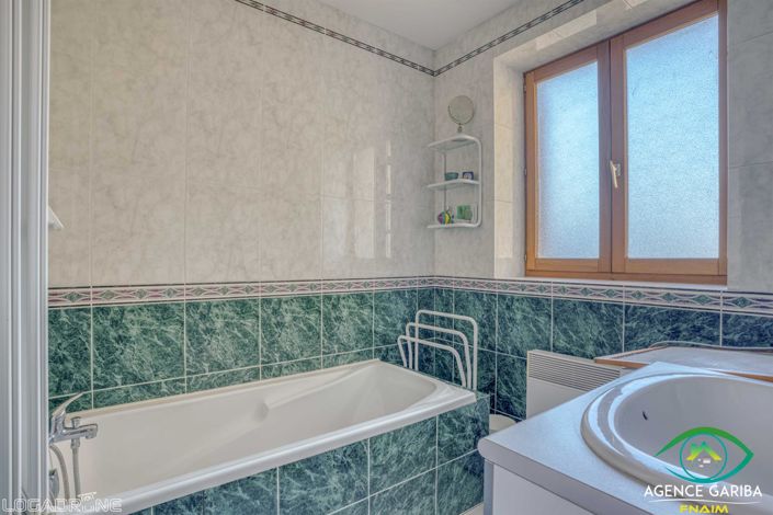 Image No.31-Maison de 4 chambres à vendre à Lacapelle-Biron