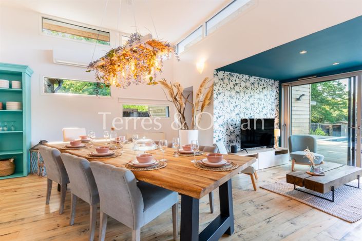 Image No.3-4 Bed House for sale